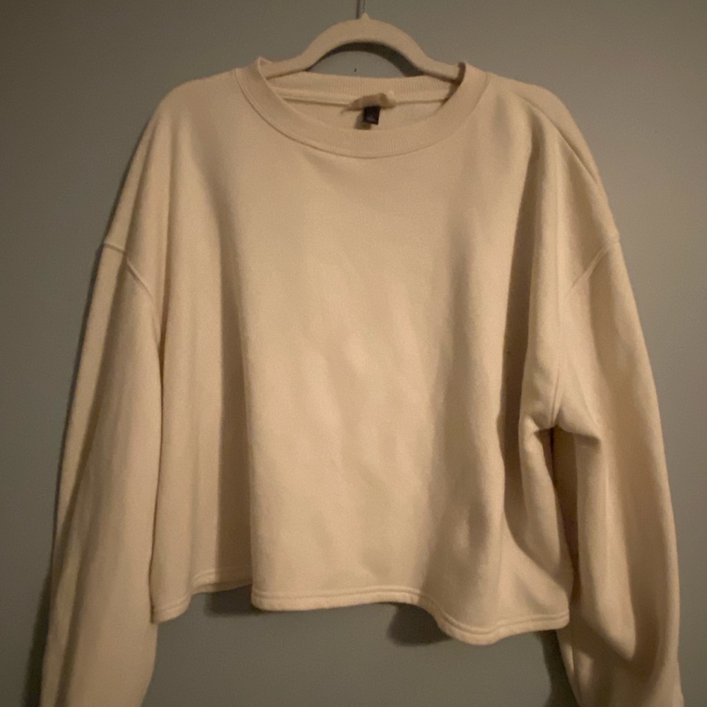 Universal Thread cropped sweatshirt
